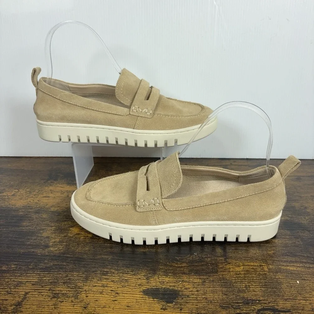 Vionic Uptown Suede Loafers Womens Sz 7 Tan Suede Lightweight Cushioned